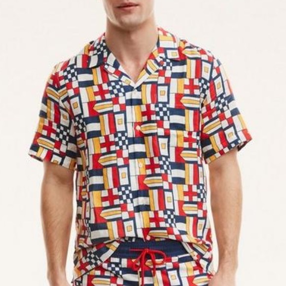 Brooks Brothers Et Vilebrequin Bowling
Shirt in the Mixed Signals Print - Picture 2 of 12